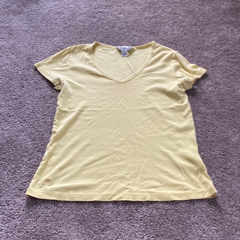 Lilly Pulitzer Yellow V-Neck Short Sleeve Tee Lightweight Top SIZE M